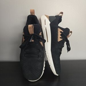 UA HOVR SLK EVO Perf Suede